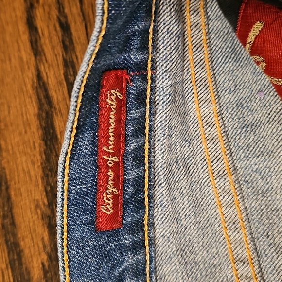 Citizens Of Humanity Low Rise Light Blue Jean Shorts - Picture 8 of 16